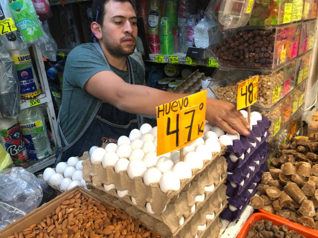 Sube 50 centavos el precio del huevo cada día en Edomex