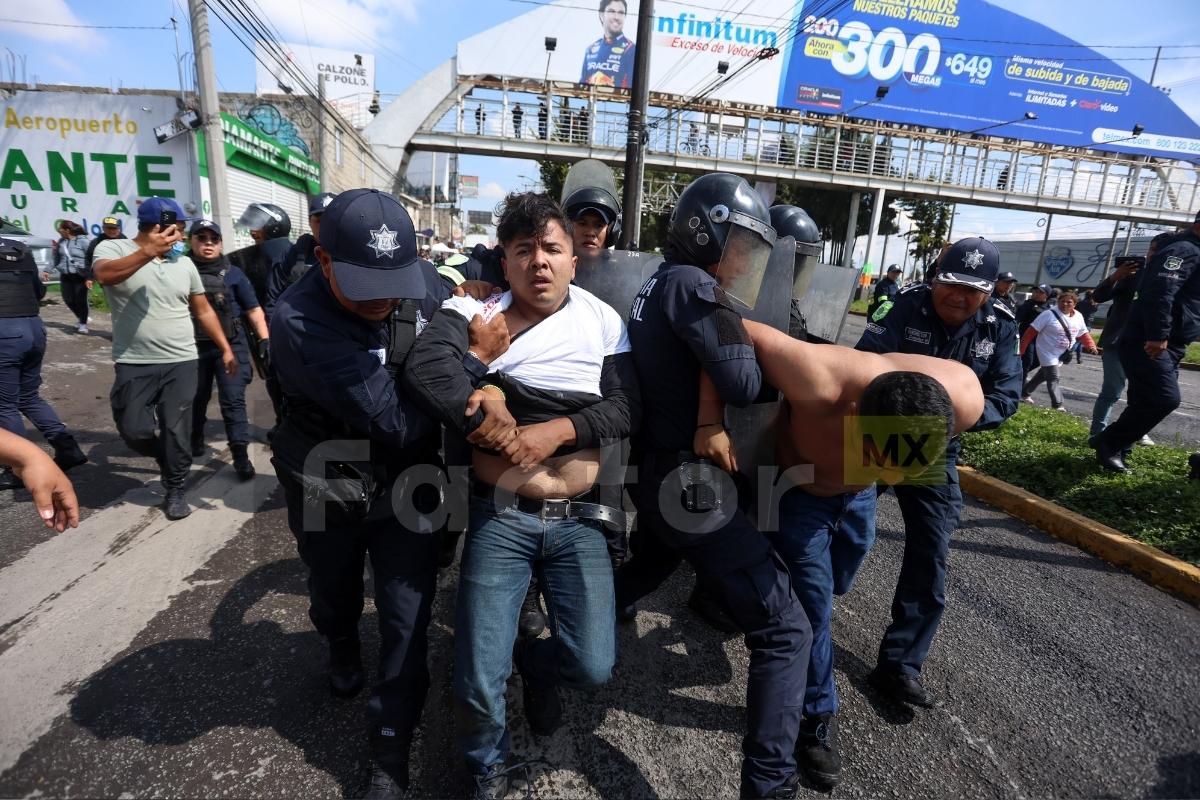 Desalojan bloqueo en Toluca; exigían justicia para expolicía