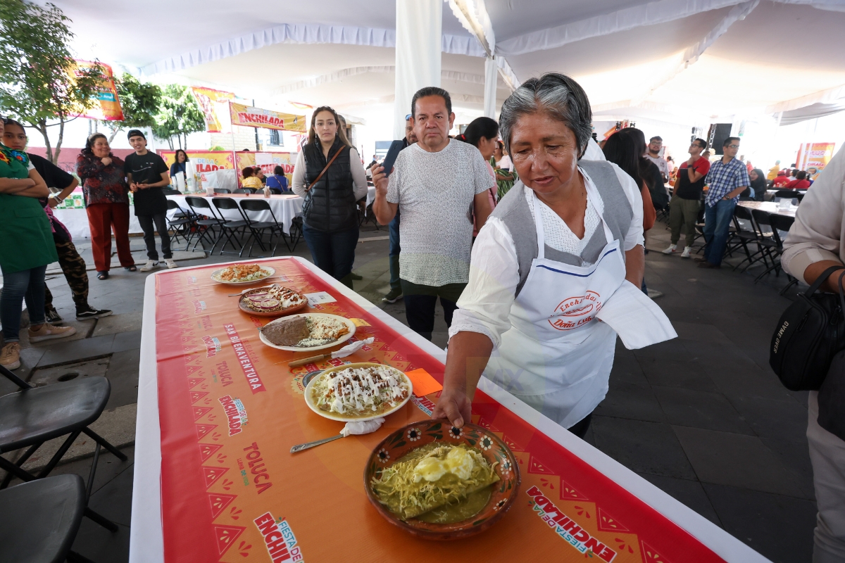 Ofrecen variedad en la Feria de la Enchilada