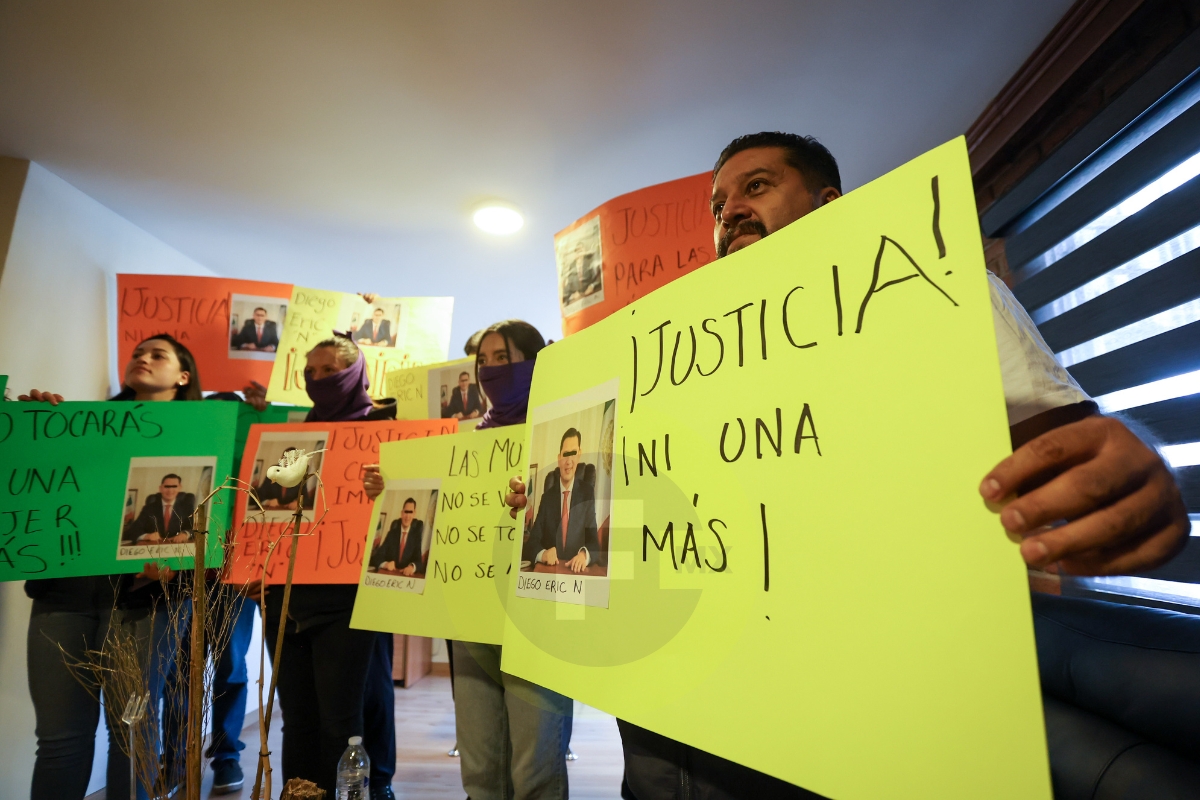 Víctima de violación en Edomex acusa a alcalde de Santiago Tianguistenco como su agresor