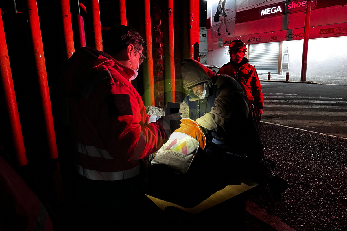 Con el Operativo Saturno en Toluca se ofrece un espacio en el albergue invernal a quienes duermen en las calles.