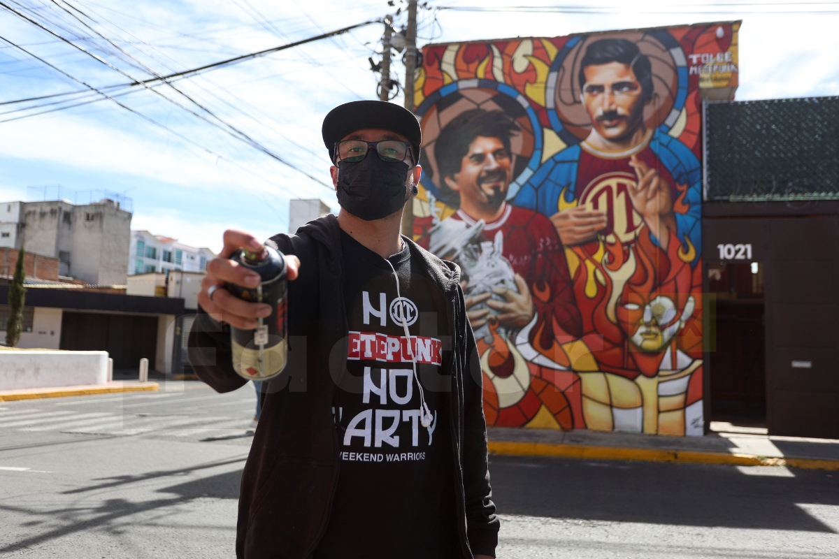 Con mural, demuestran afición por Los Diablos Rojos del Toluca