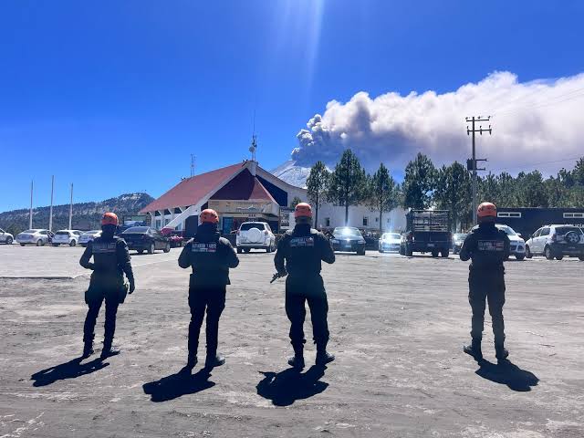 Activan protocolos de atención a la población en las faldas del Popocatépetl 
