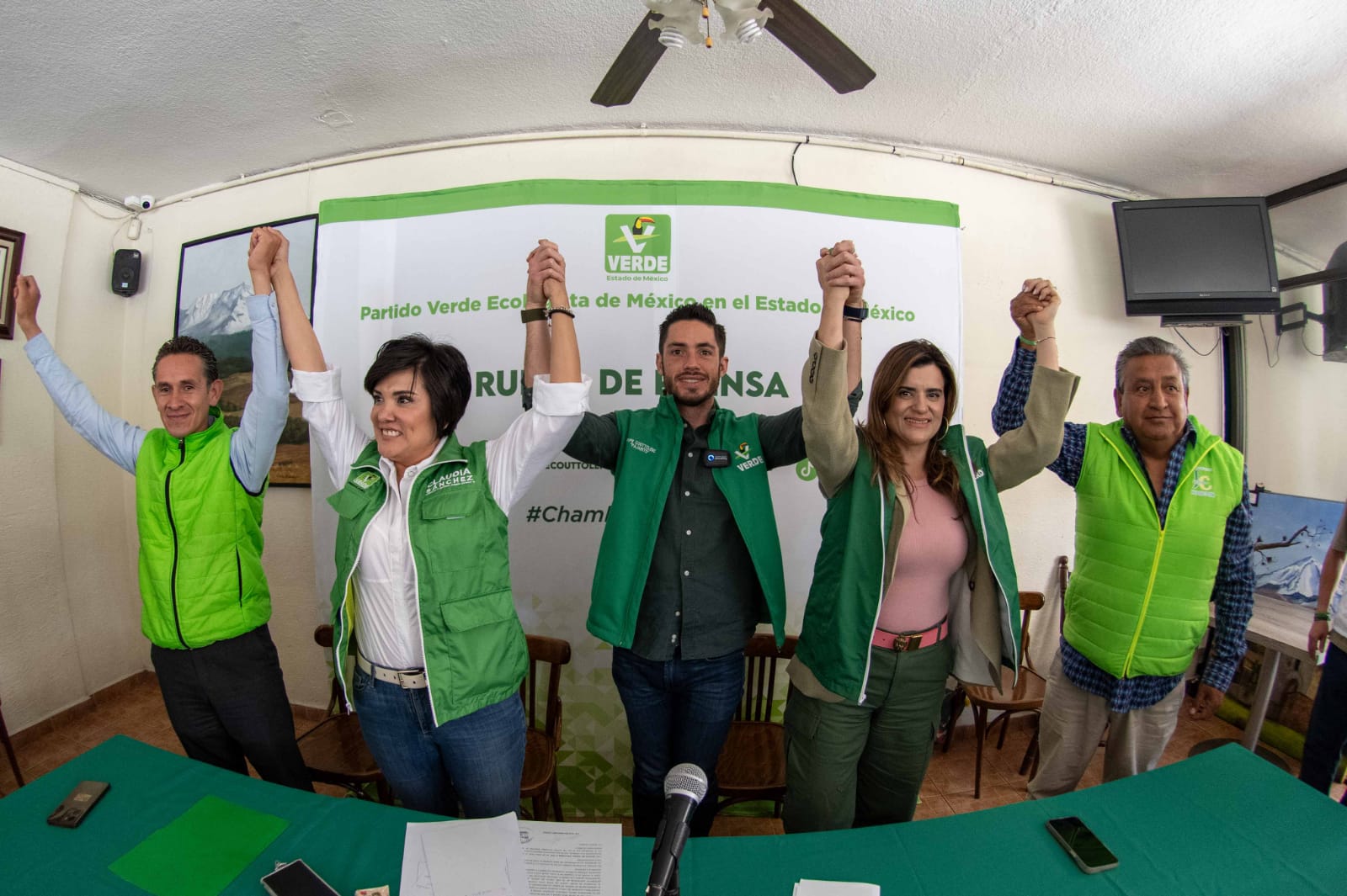 Claudia Sánchez se va al PVEM y va por Huixquilucan