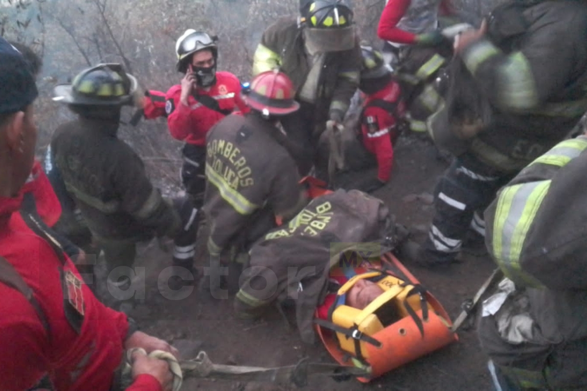 Liquidan incendio forestal en La Teresona; un bombero resultó lesionado