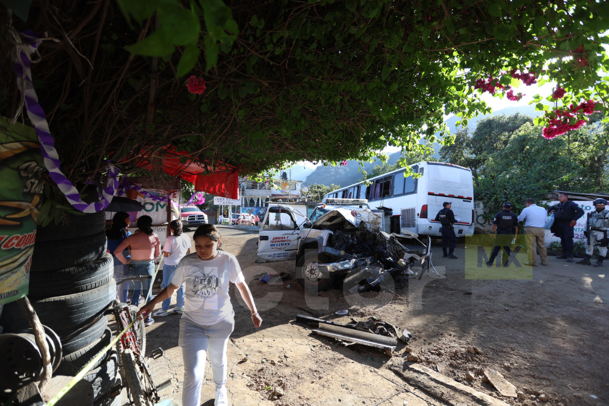 Identifican a víctimas del camionazo en Malinalco