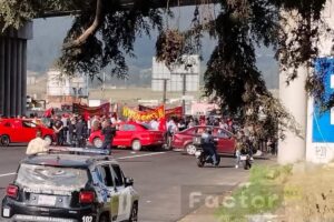 Bloqueo en la México-Toluca por trabajadores del ININ