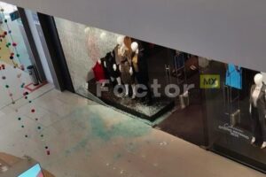 Balacera en Galerías Toluca deja pánico; sin detenidos