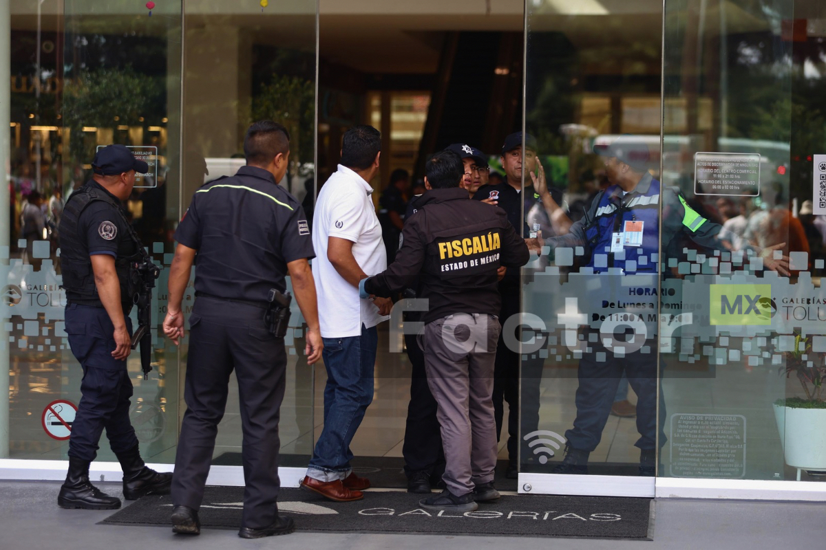 Balacera en Galerías Toluca deja pánico; sin detenidos