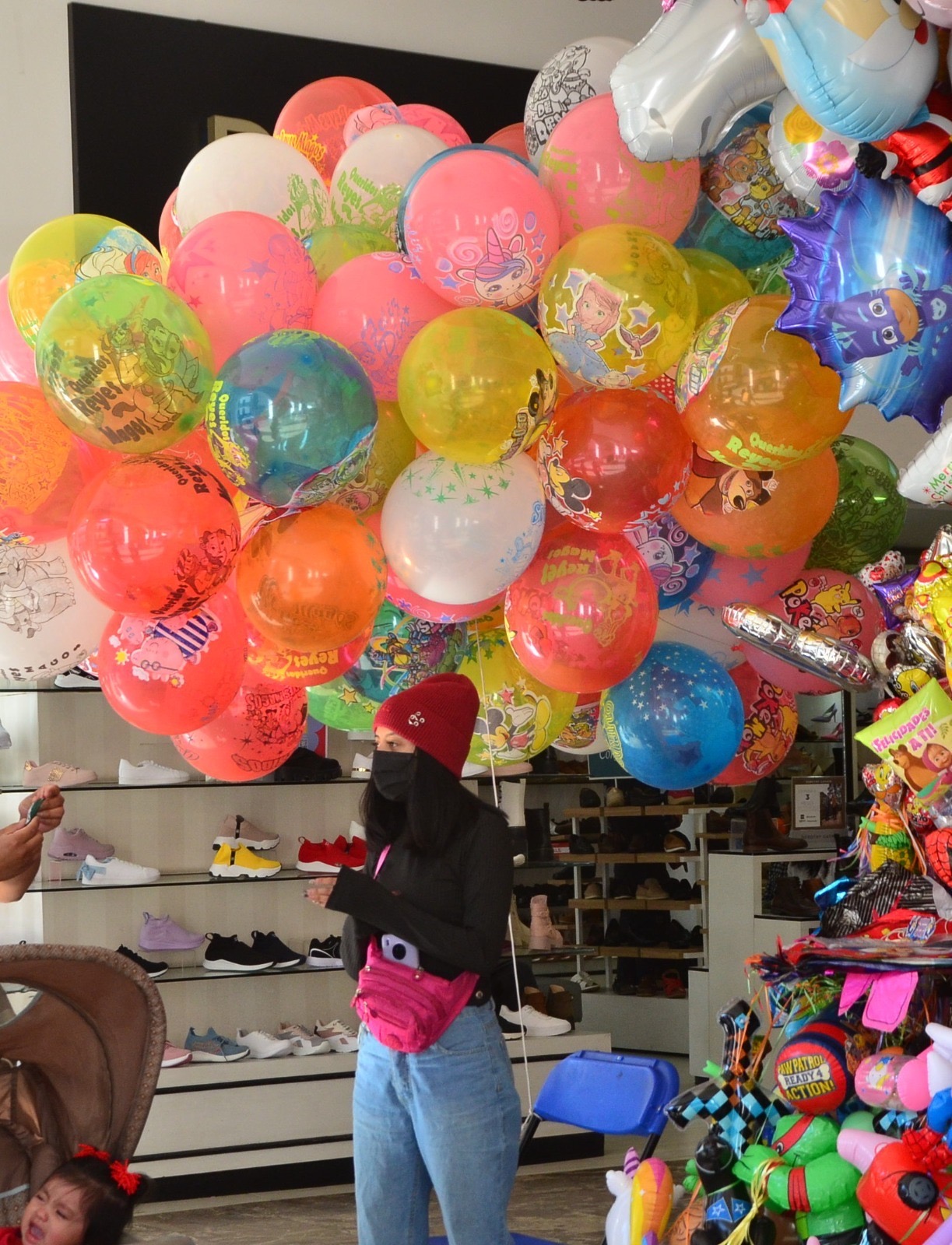 Piden evitar globos para mandar cartas a los Reyes Magos