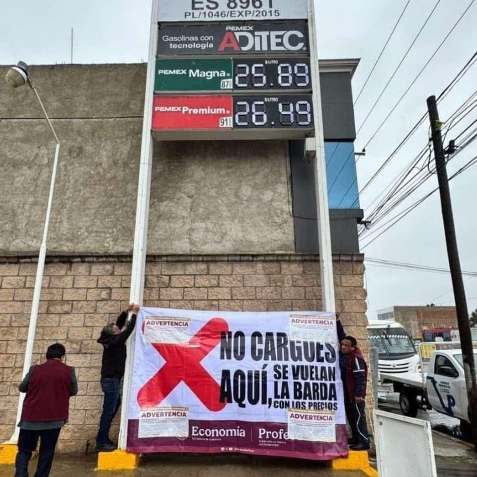 Sancionan a dos gasolineras en Edomex por volarse la barda con los precios