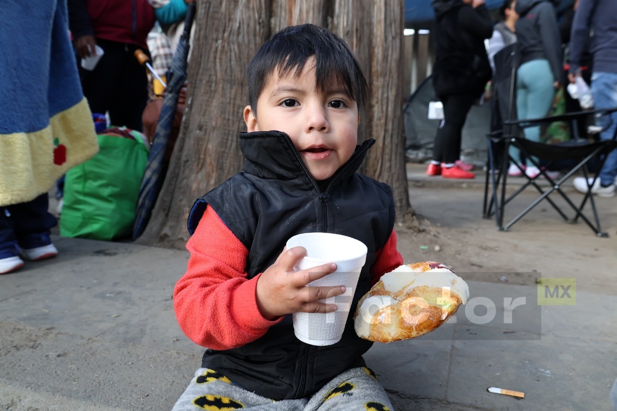 Día de Reyes: Regalan esperanza y solidaridad a quienes esperan en hospitales