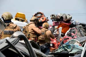 Operativo Fortaleza: cateos simultáneos contra el negocio millonario del robo de vehículos