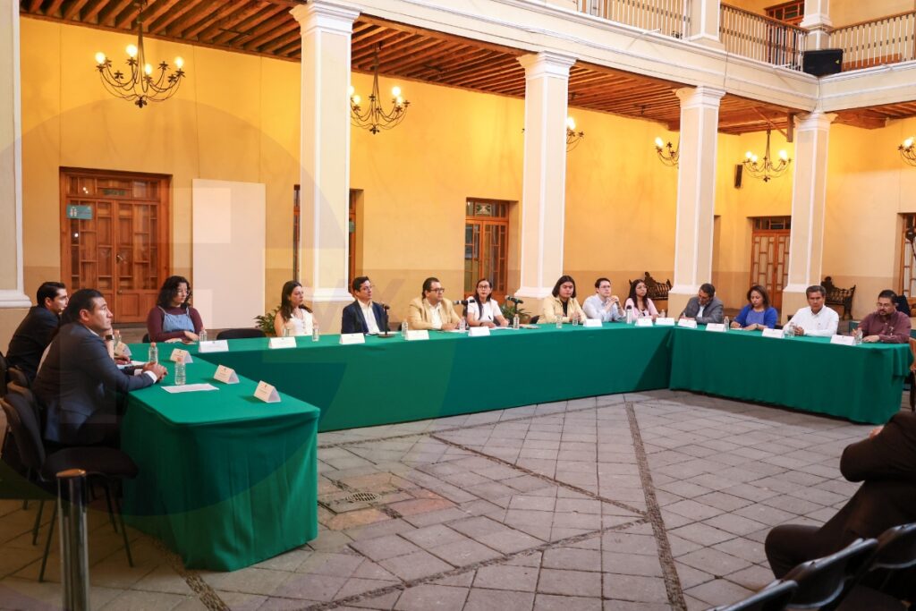 Paro en la UAEMéx: descartan voto universal inmediato