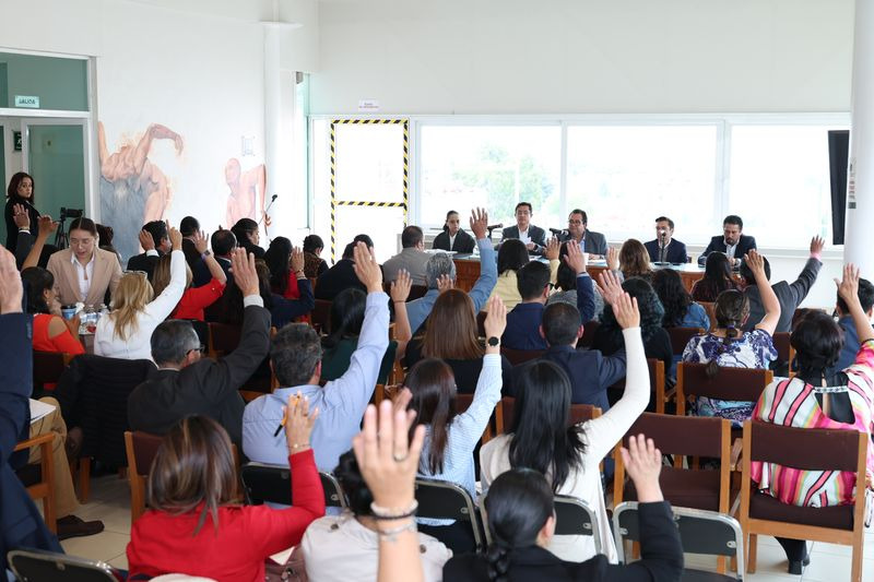 El Consejo Universitario le puso freno a la auscultación de candidatas. Foto: UAEMéx