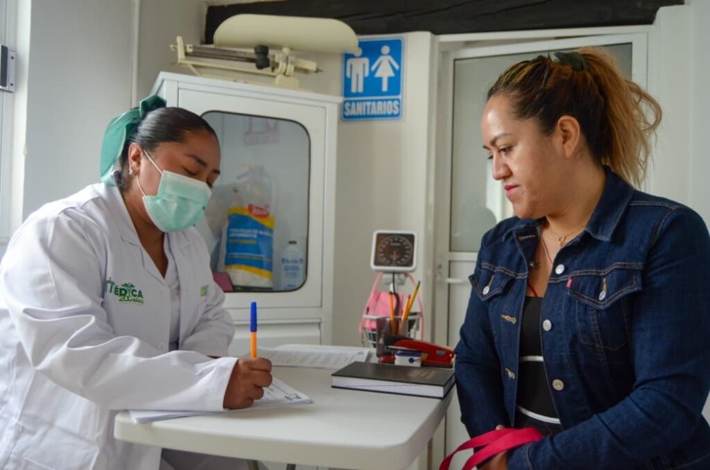 Inauguran primera Médica 200 Años en Almoloya de Juárez