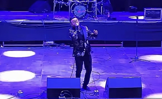 Grupo Bryndis llena de nostalgia la Feria de San José en Almoloya de Juárez