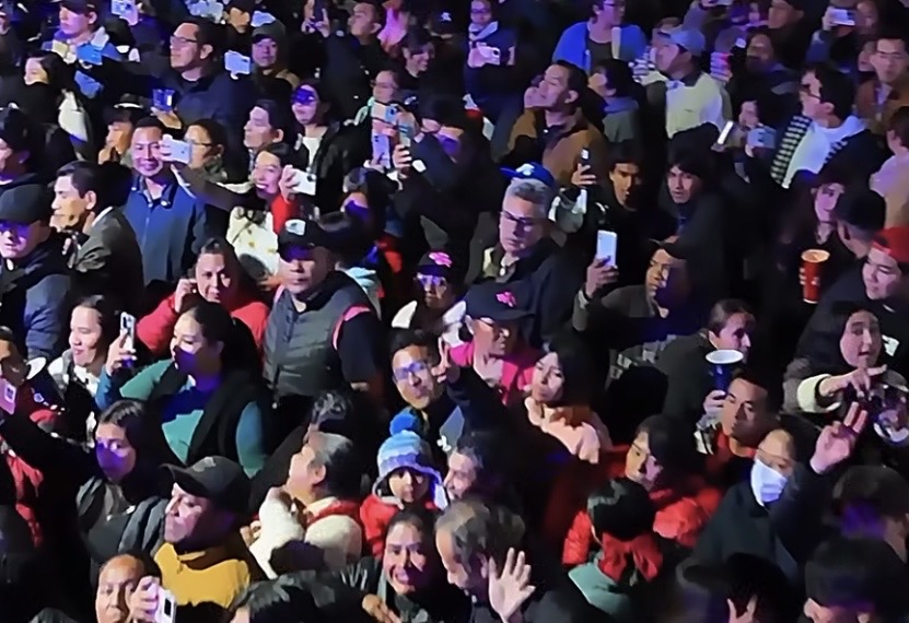 Grupo Bryndis llena de nostalgia la Feria de San José en Almoloya de Juárez