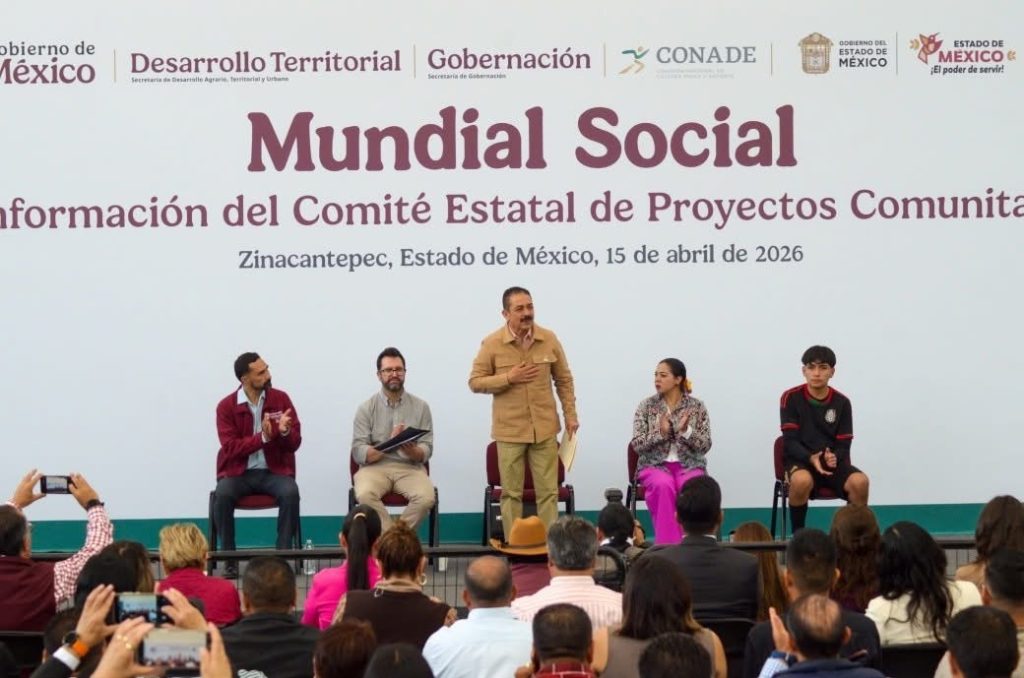 Adolfo Solís impulsa cancha de futbol rápido en Almoloya rumbo al Mundial 2026