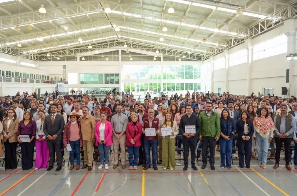 Adolfo Solís impulsa cancha de futbol rápido en Almoloya rumbo al Mundial 2026
