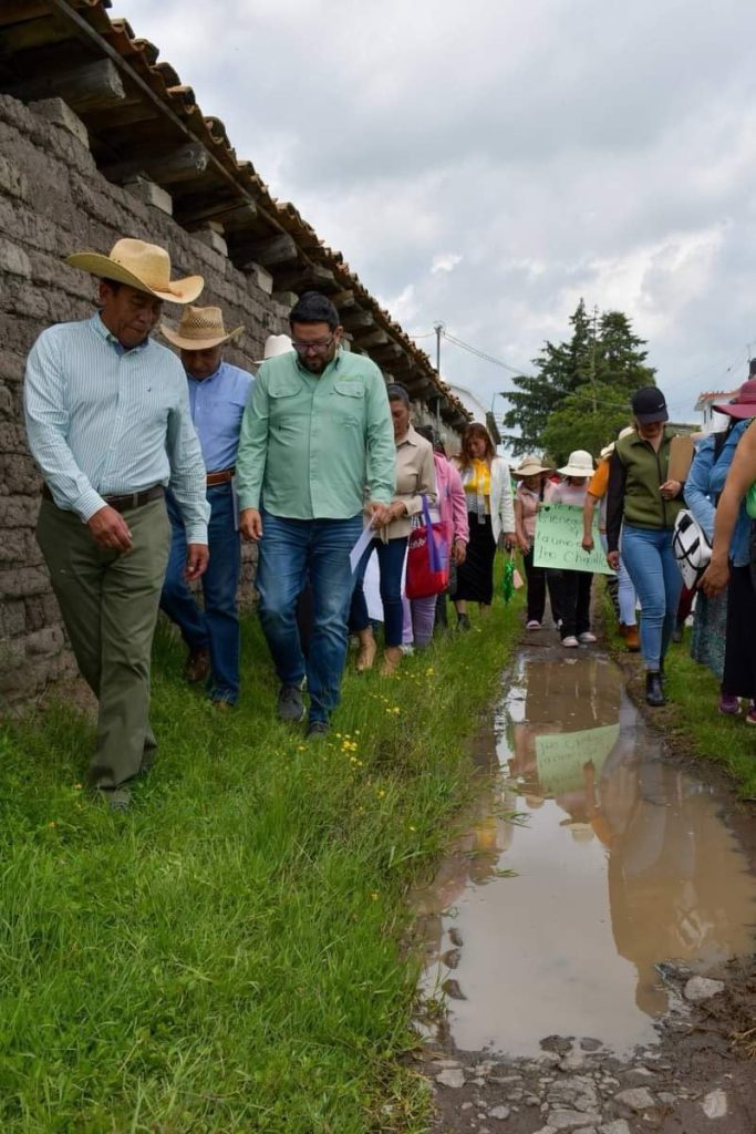 Almoloya de Juárez rescata pozo de agua e inicia más obras en comunidades