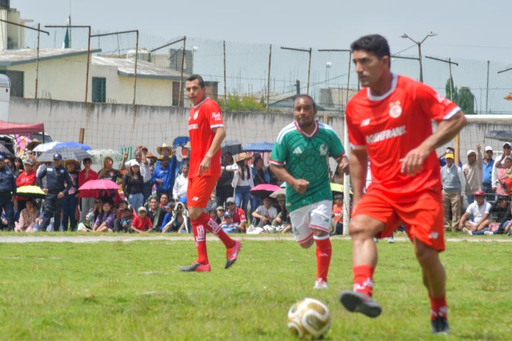 Sinha en Almoloya de Juárez prende el festejo patrio